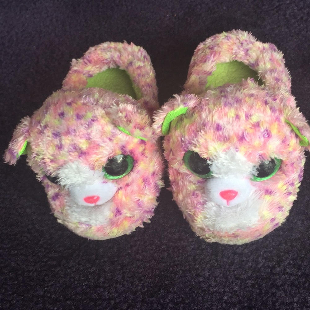 Slippers - Picture 4 of 4